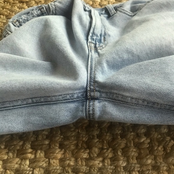 AEO All Cotton MOM JEANS Lightly Distressed Size 4 - Picture 11 of 15